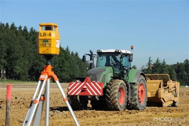 Baulaser Vermessung - Gebr. Maier 