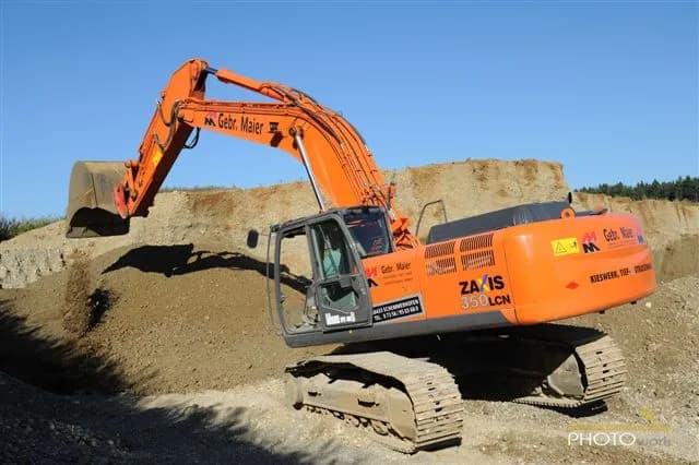 Hitachi Zaxis Bagger - Gebr. Maier 